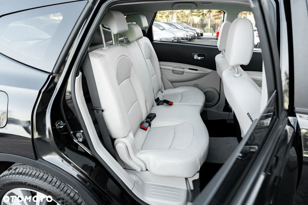 Nissan Qashqai+2 2.0 4x4 visia - 20