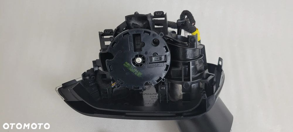 LUSTERKO LEWE VOLVO XC90 II 2015- 31385655 14pin - 2