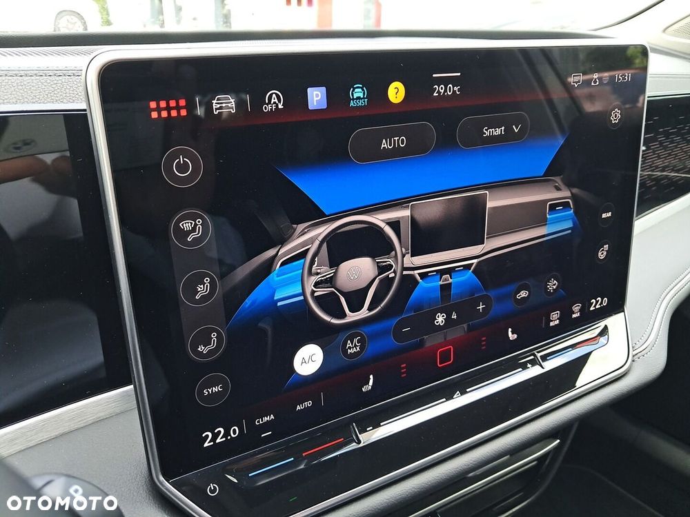 Volkswagen Passat - 24