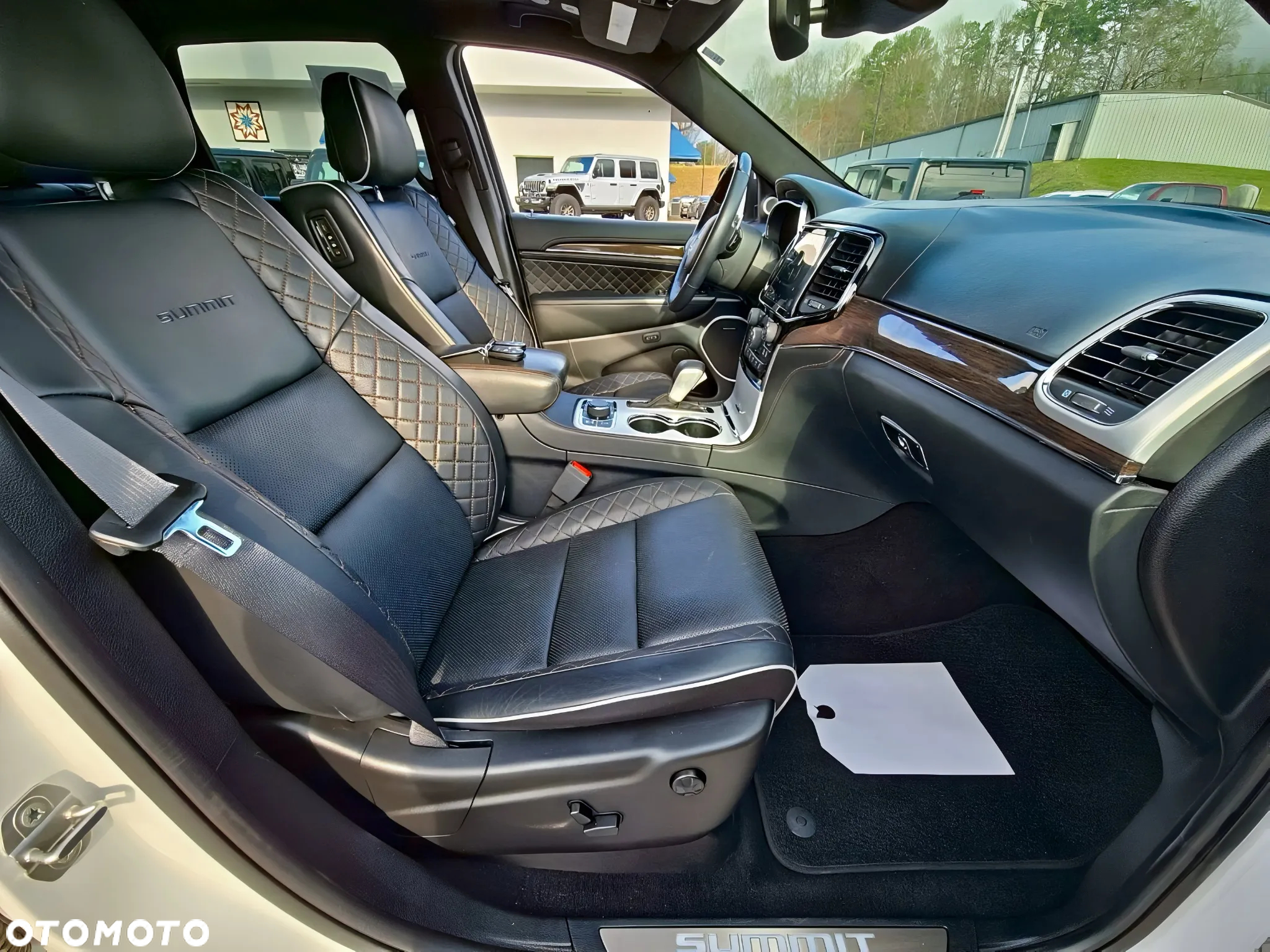 Jeep Grand Cherokee 5.7 V8 HEMI 4WD Automatik Summit - 13