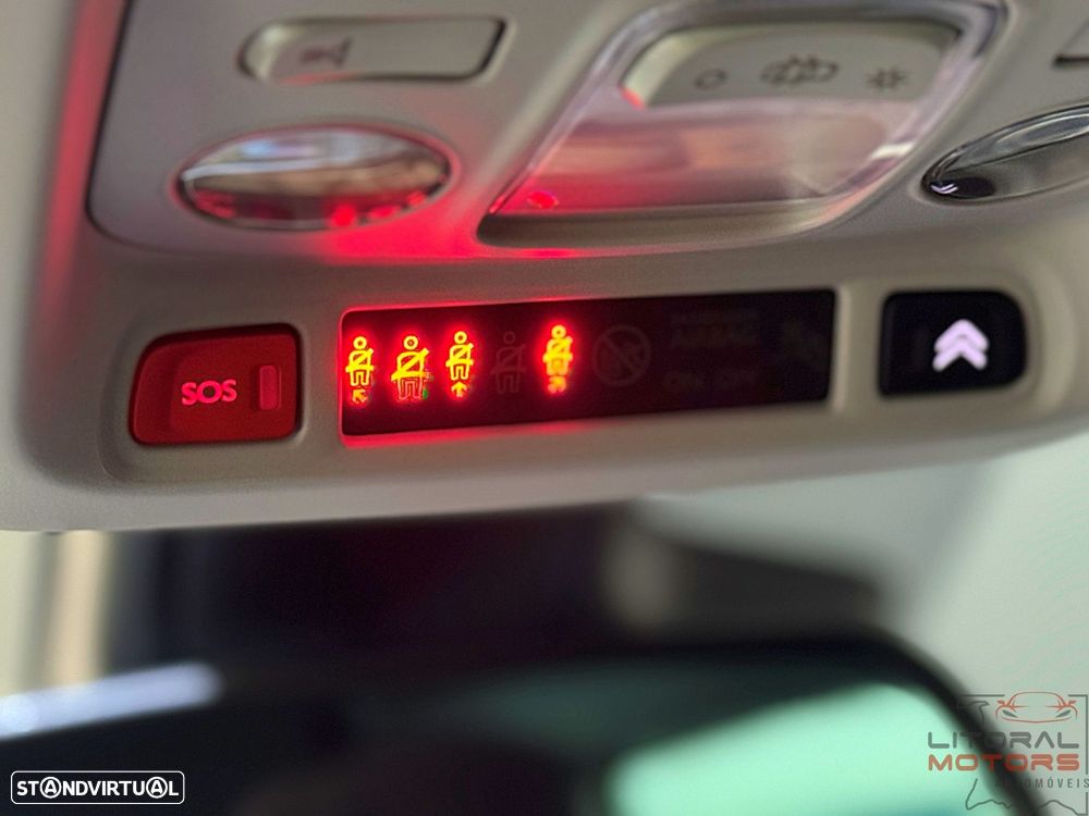 Citroën C3 Aircross 1.2 PureTech Shine EAT6 - 22