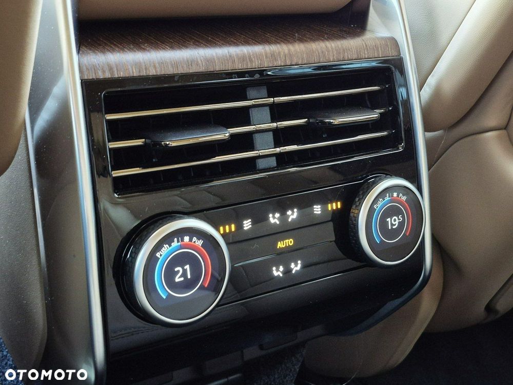 Land Rover Range Rover - 25