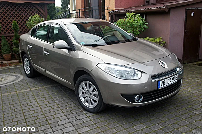 Renault Fluence 1.6 16V Authentique - 13