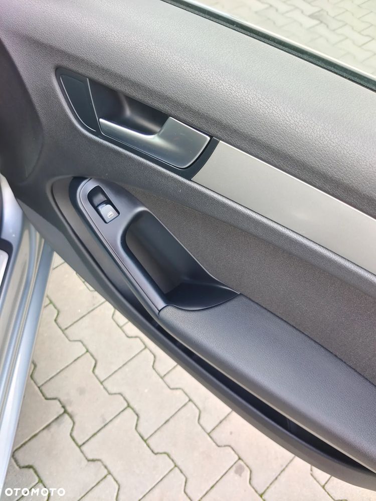 Audi A4 - 35