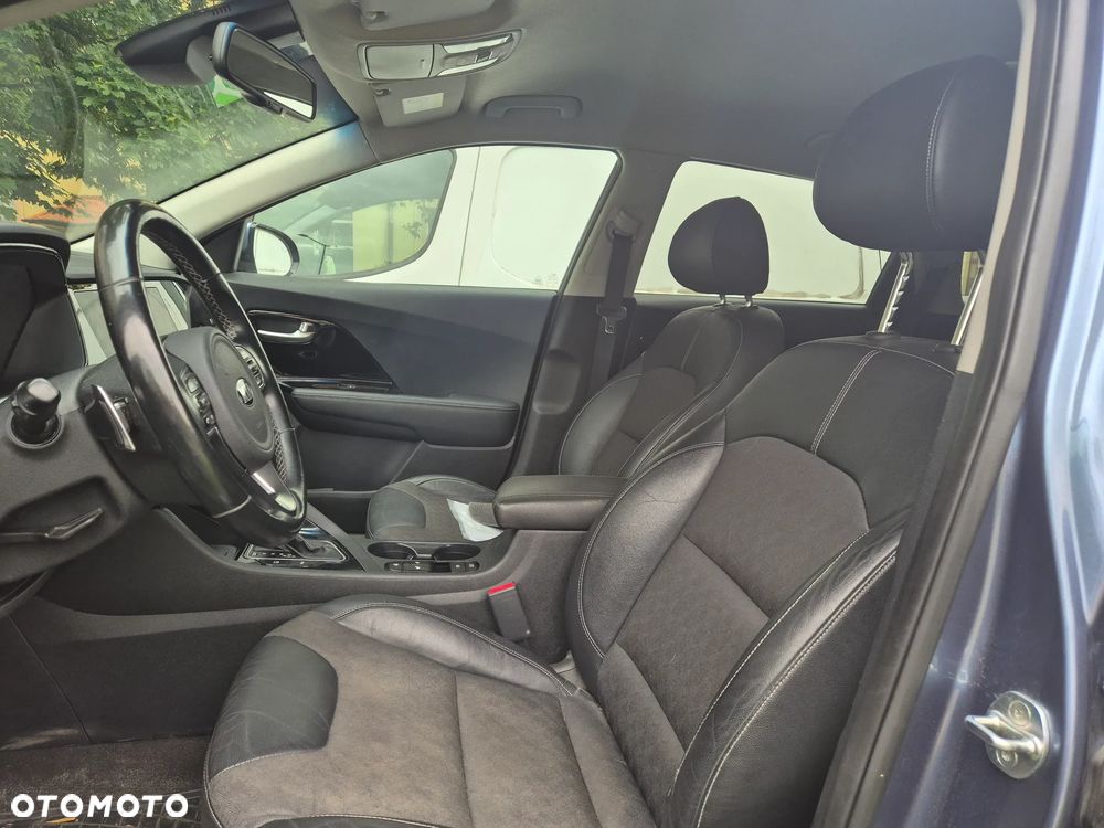 Kia Niro 1.6 GDI Hybrid L Business Line - 8