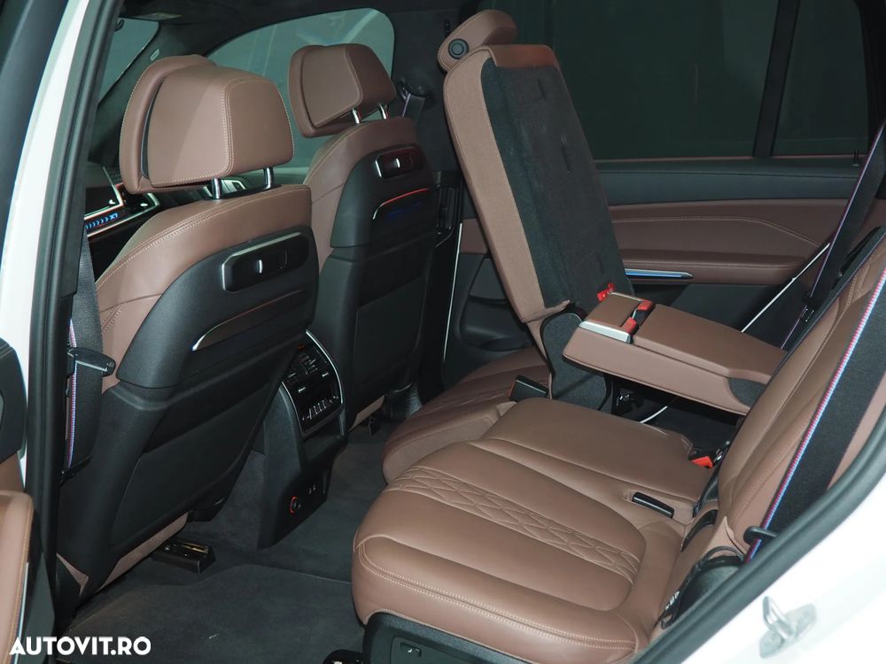 BMW X7 xDrive40d MHEV - 28