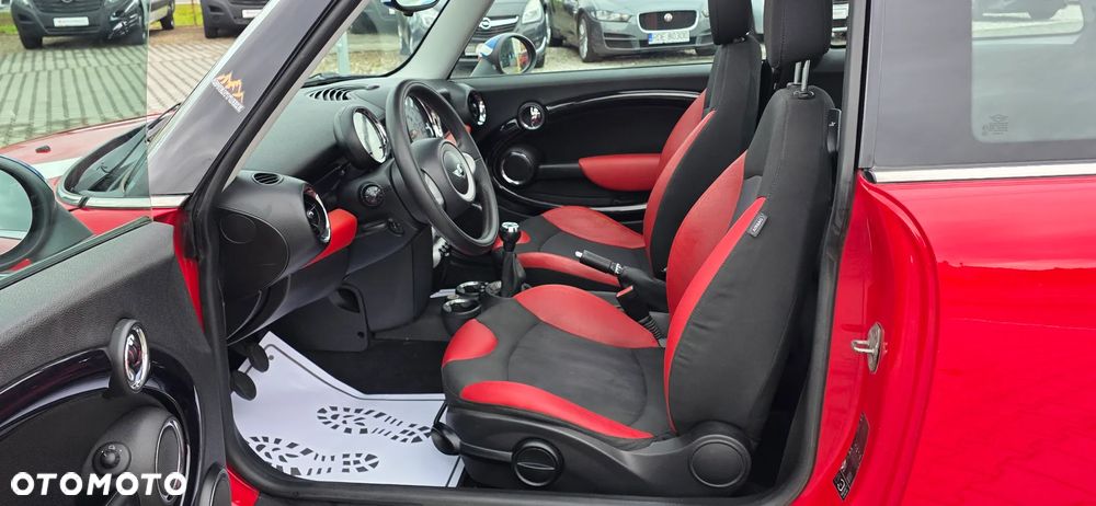 MINI Cooper D 50 Mayfair - 14