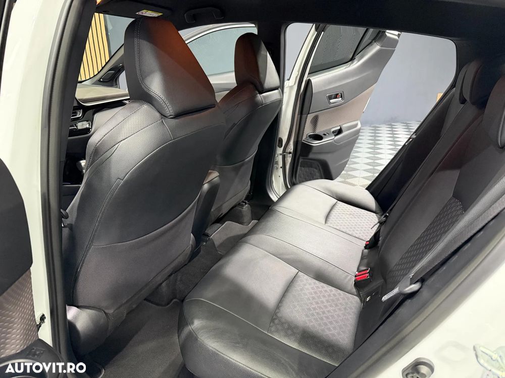 Toyota C-HR 2.0 HSD 184 CP 4x2 CVT Classy - 16