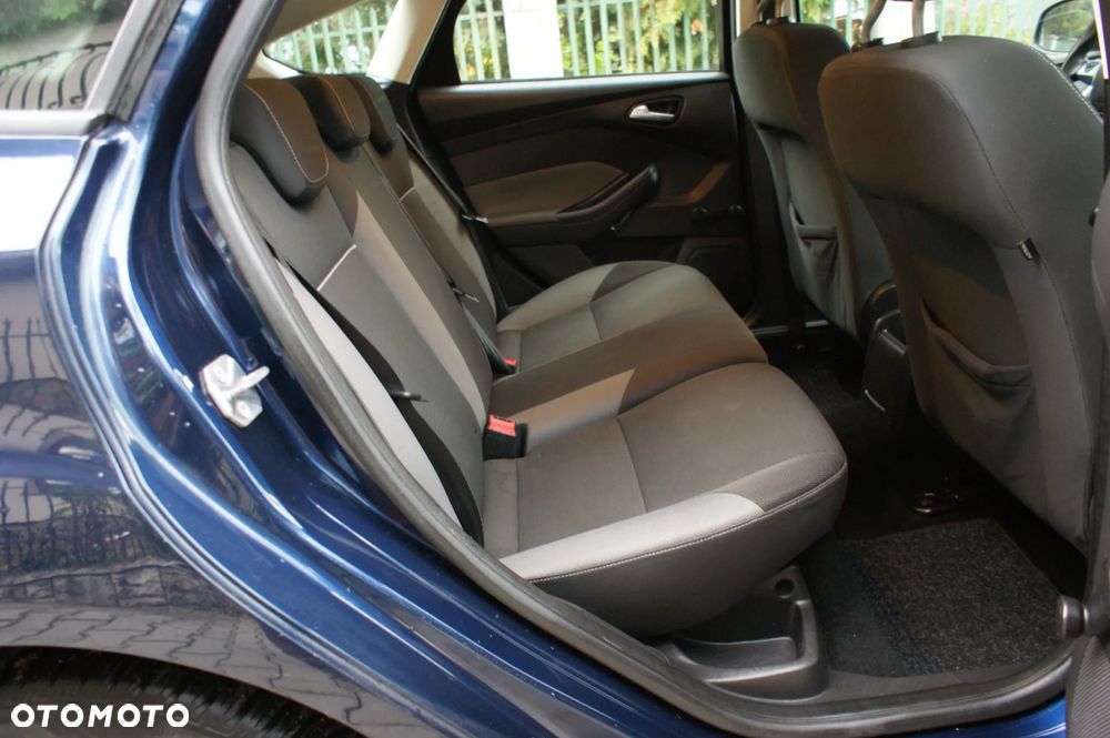 Ford Focus - 13