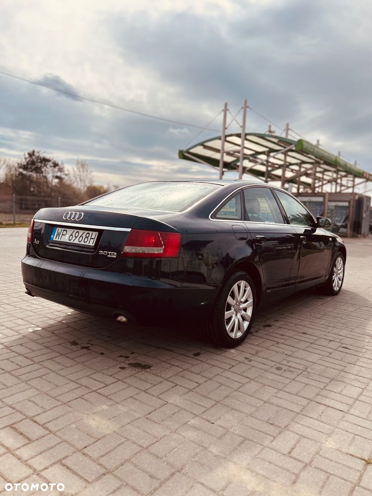 Audi A6 Avant 3.0 TDI Quattro Tiptronic - 12