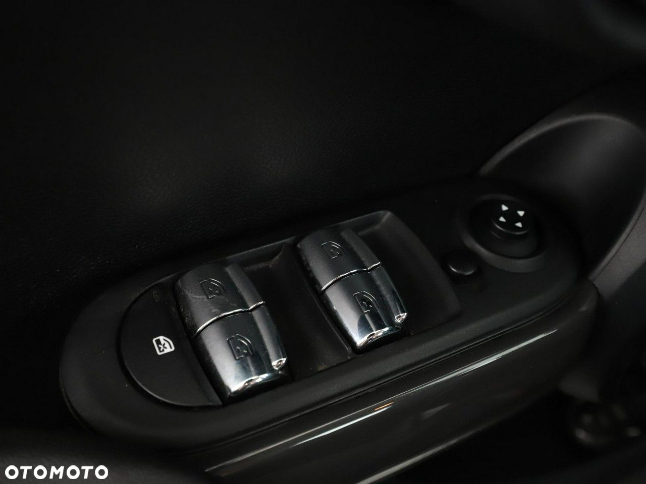 MINI Cooper Standard - 28