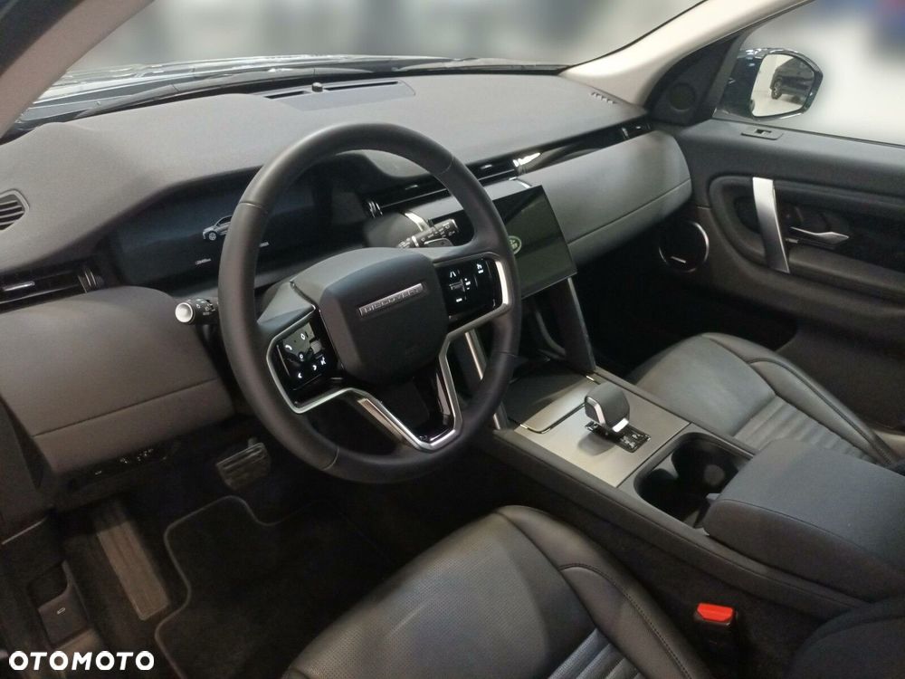 Land Rover Discovery Sport - 10