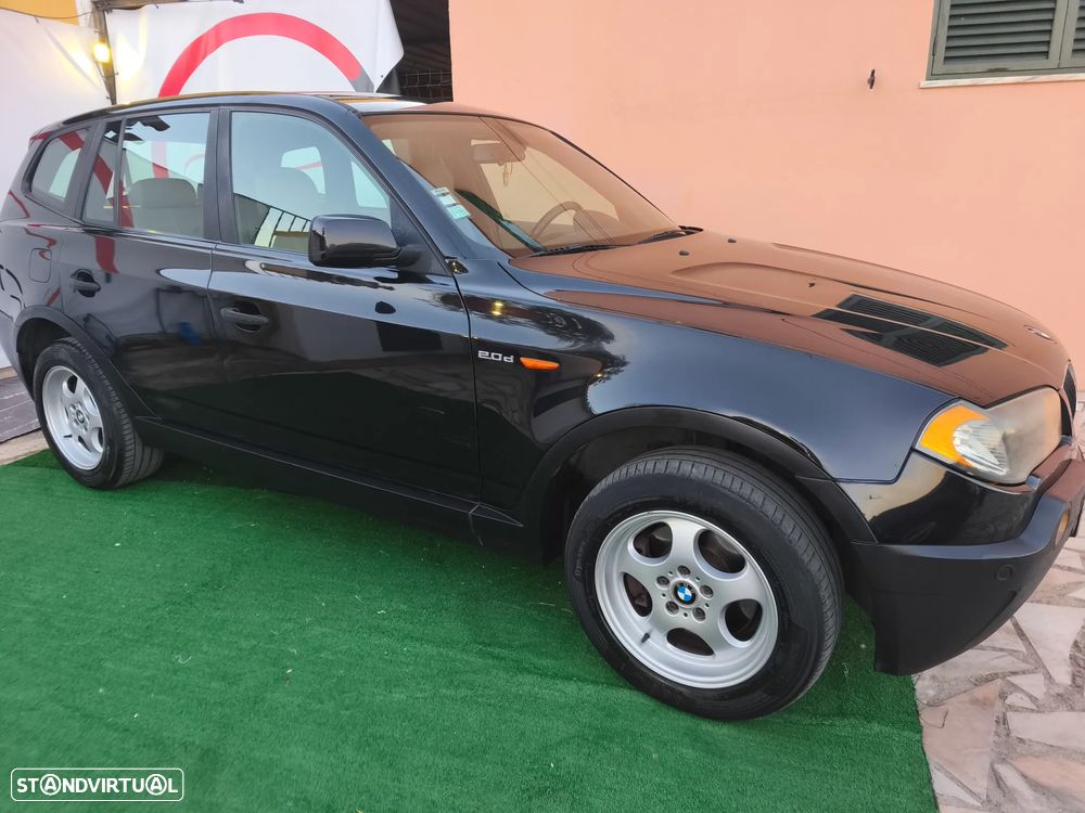 BMW X3 2.0 d SE - 32