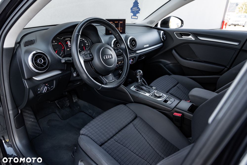 Audi A3 Sportback 2.0 TDI quattro S tronic design - 16