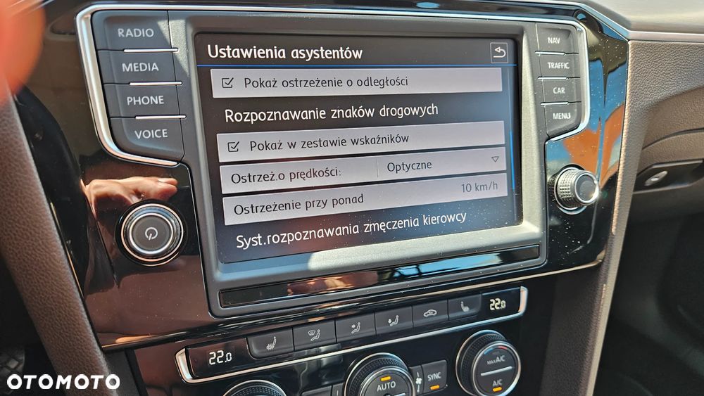 Volkswagen Passat 2.0 TDI SCR (BlueMotion Technology) DSG Highline - 32