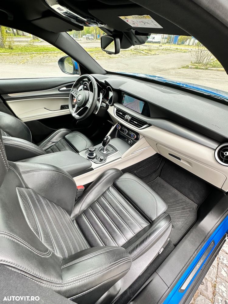 Alfa Romeo Stelvio 2.0 Turbo AWD AT8 Super - 10