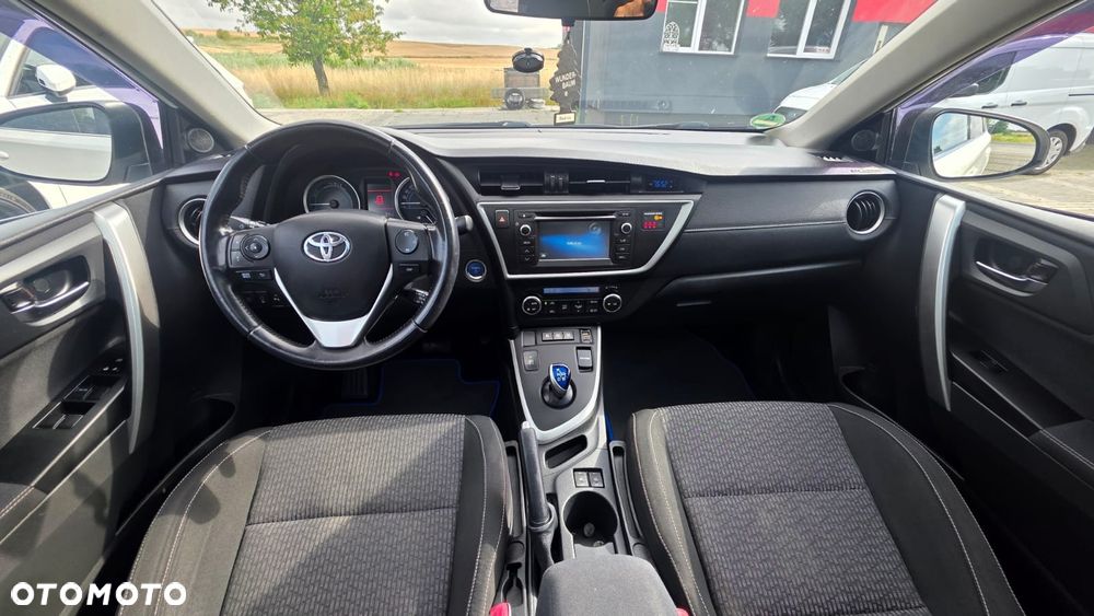 Toyota Auris - 7