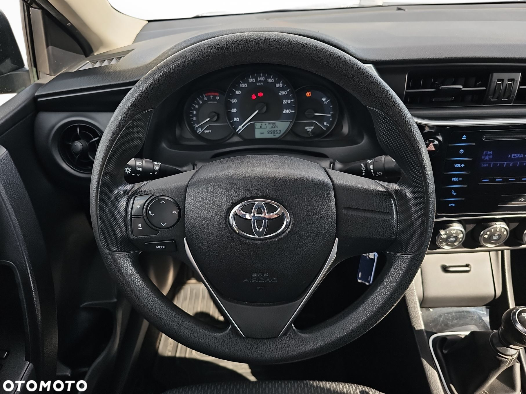 Toyota Corolla 1.33 Active - 12