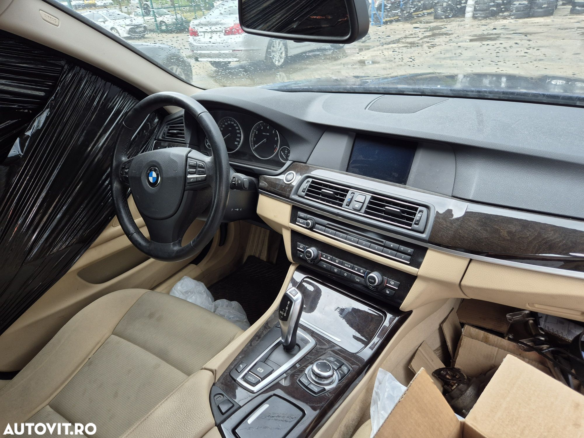 Dezmembram BMW F10 2011 523i N53B30 AUTOMAT - 5