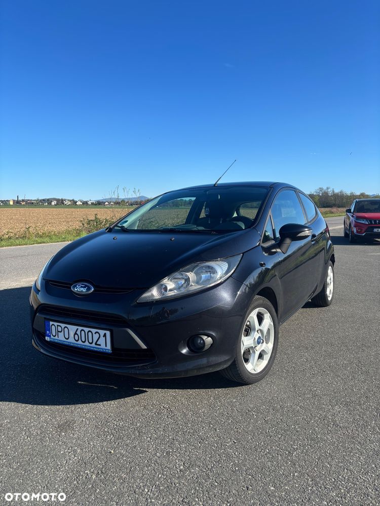 Ford Fiesta 1.25 Celebration - 1