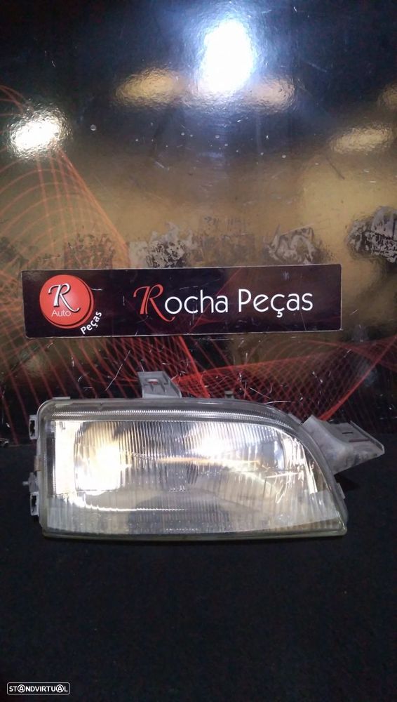 Ótica Dto Fiat Punto (176_) - 1