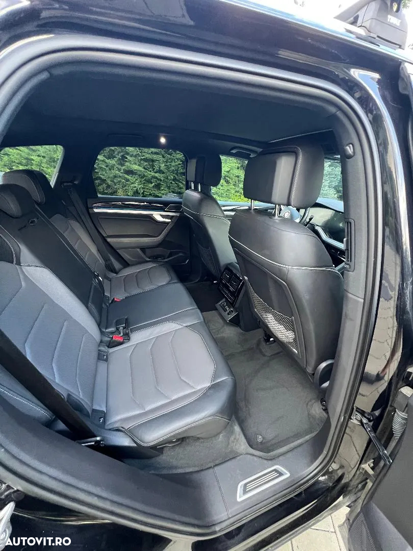 Volkswagen Touareg V6 TSI R-Style - 11