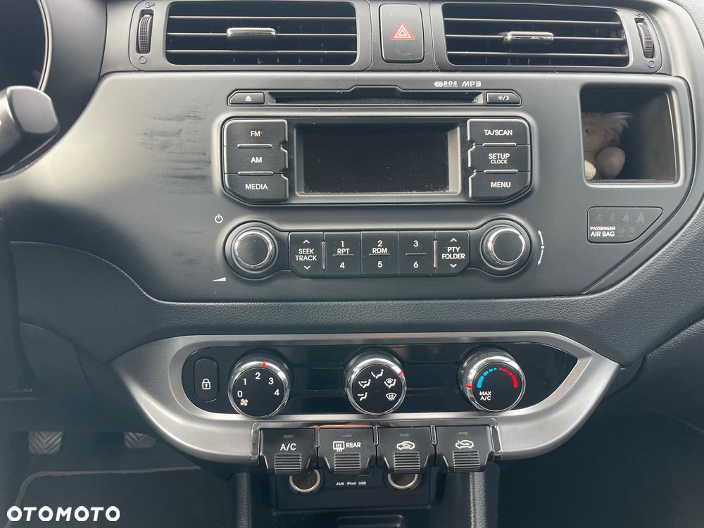 Kia Rio 1.4 Platinum Edition - 17