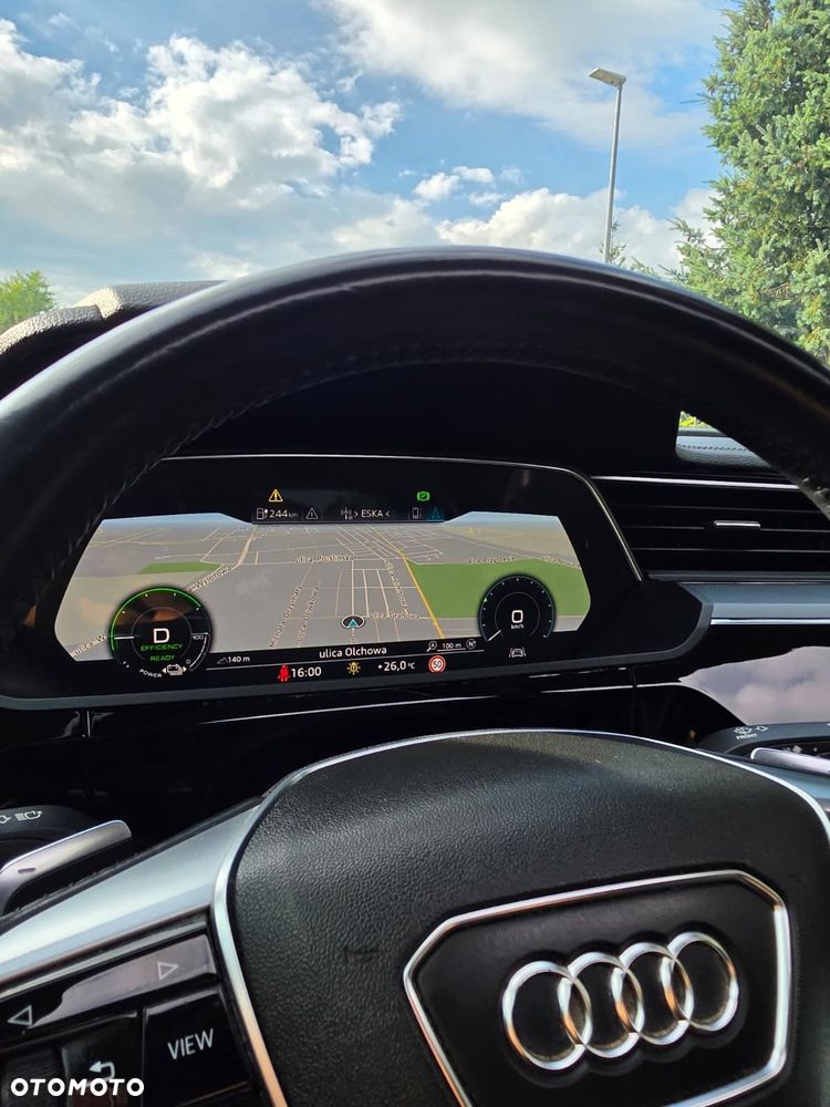 Audi e-tron 50 Quattro Advanced - 27