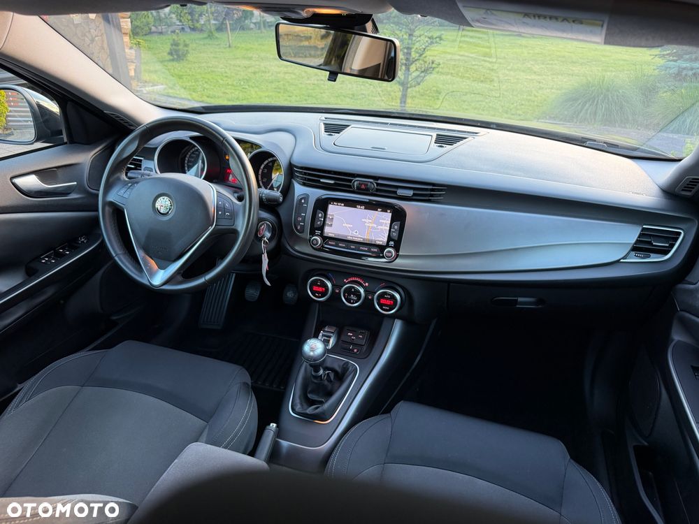 Alfa Romeo Giulietta 1.4 TB 16V Turismo - 8