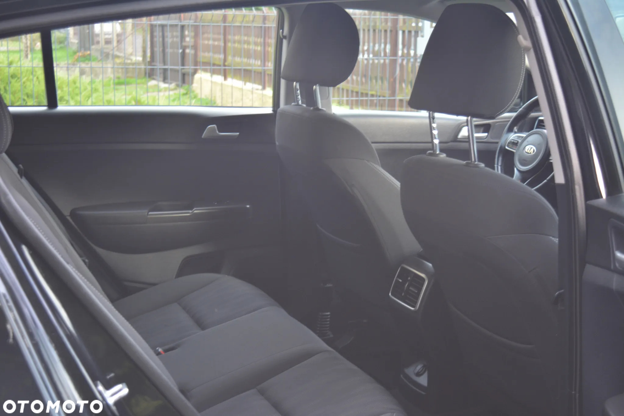 Kia Sportage 1.6 GDI Black Edition 2WD - 12
