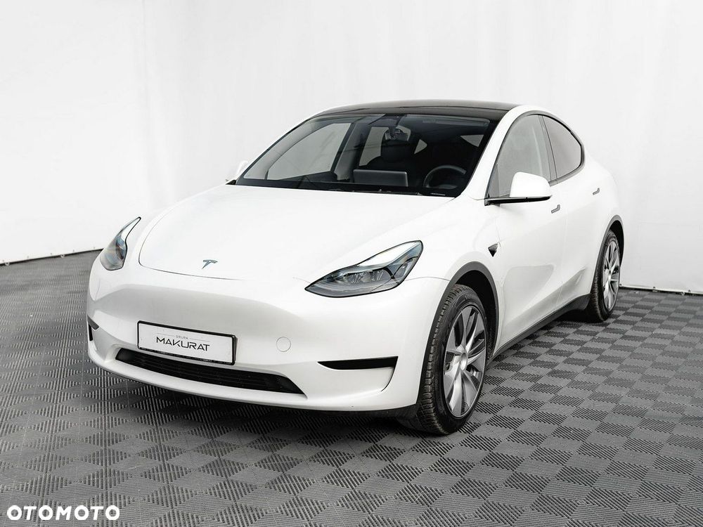 Tesla Model Y Long Range RWD - 3