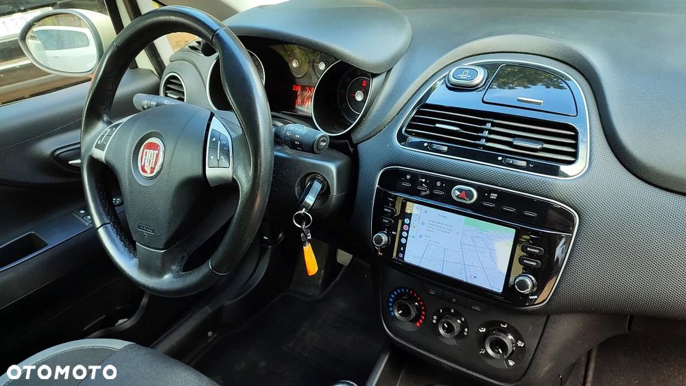 Fiat Punto 1.4 Multiair Lounge S&S - 20