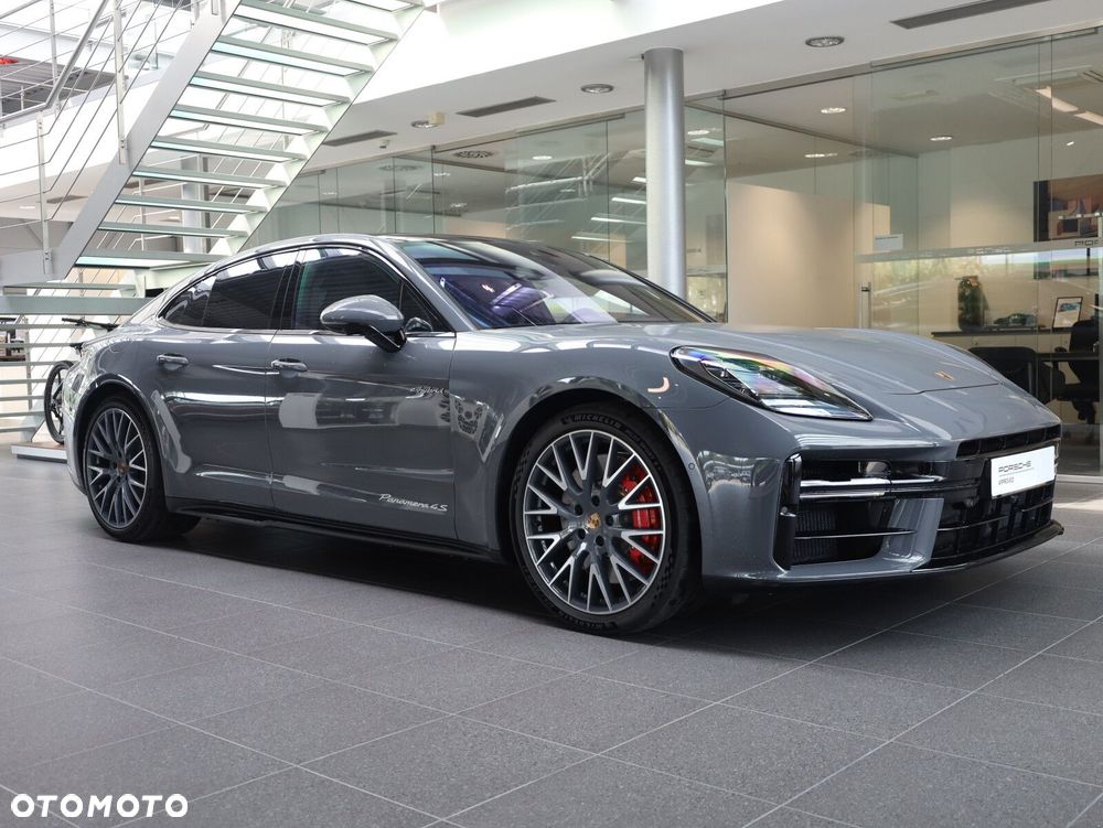 Porsche Panamera - 2