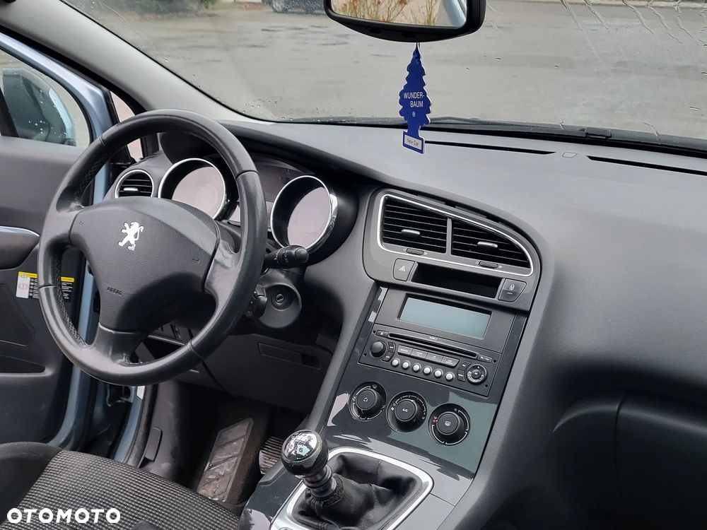 Peugeot 5008 1.6 THP Active 7os - 18