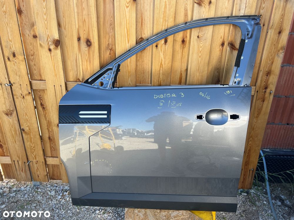 Dacia Duster III 2024+ drzwi lewe przednie oryginalne - 1