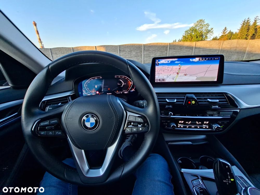 BMW Seria 5 520d Touring - 18