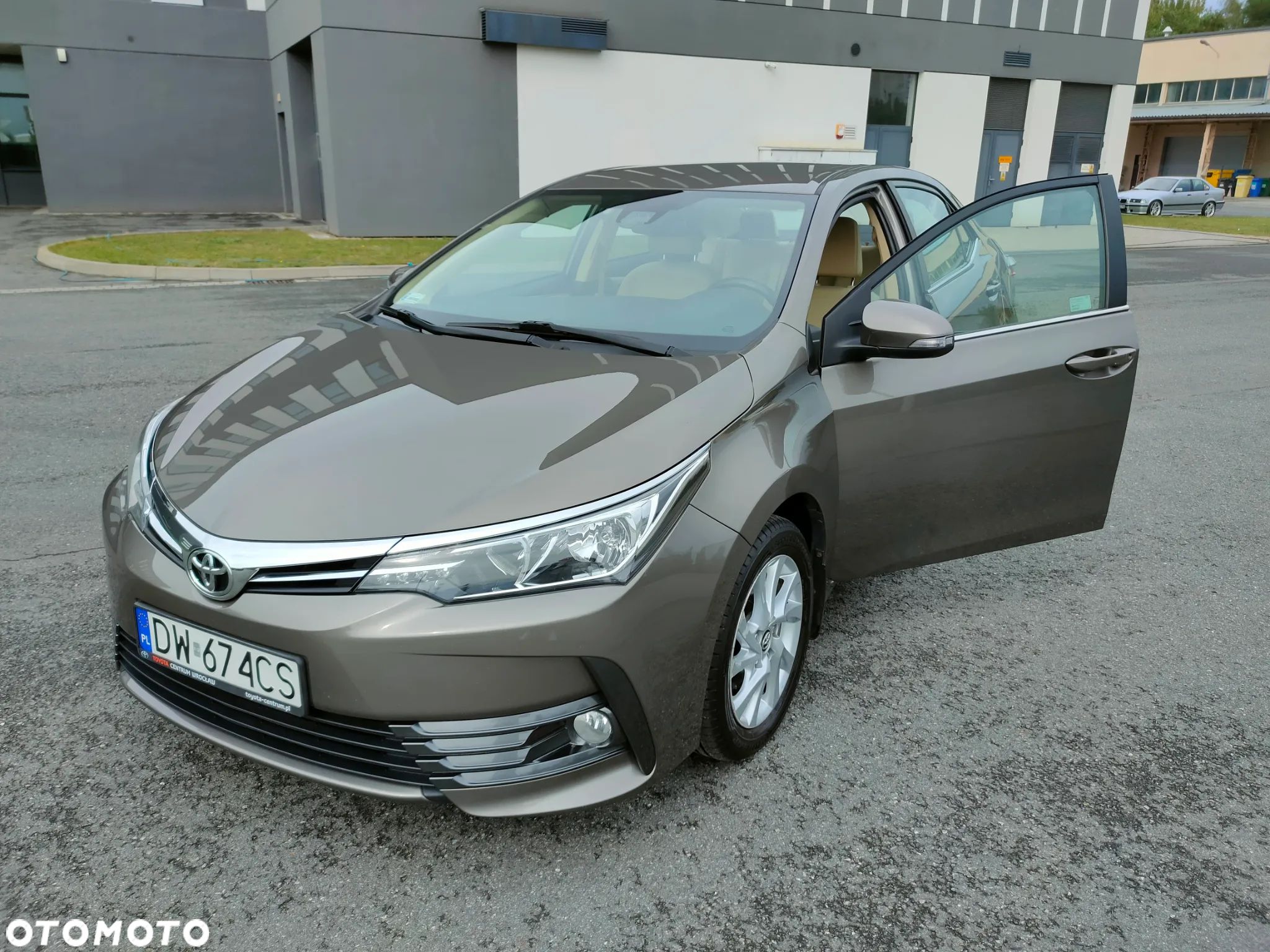 Toyota Corolla 1.6 Comfort - 1