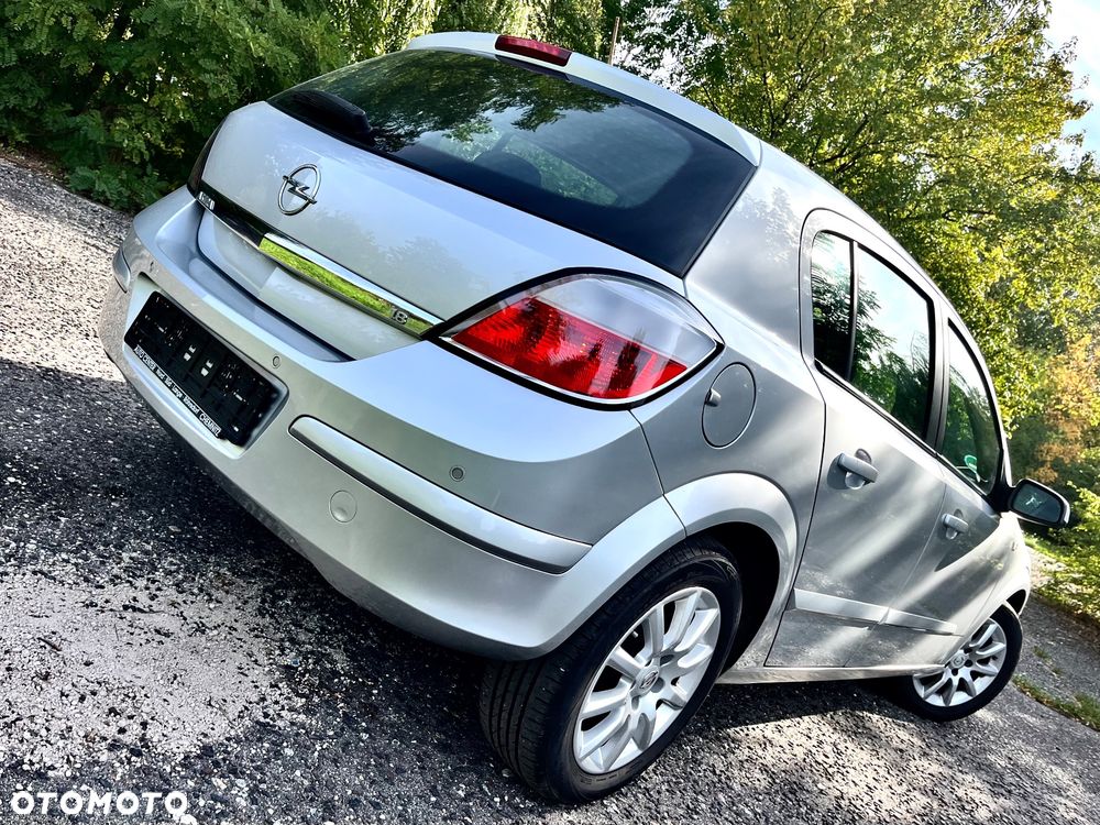 Opel Astra 1.8 Cosmo - 4