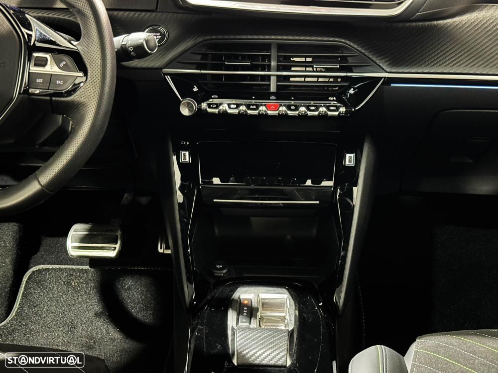 Peugeot e-208 51 kWh GT - 26