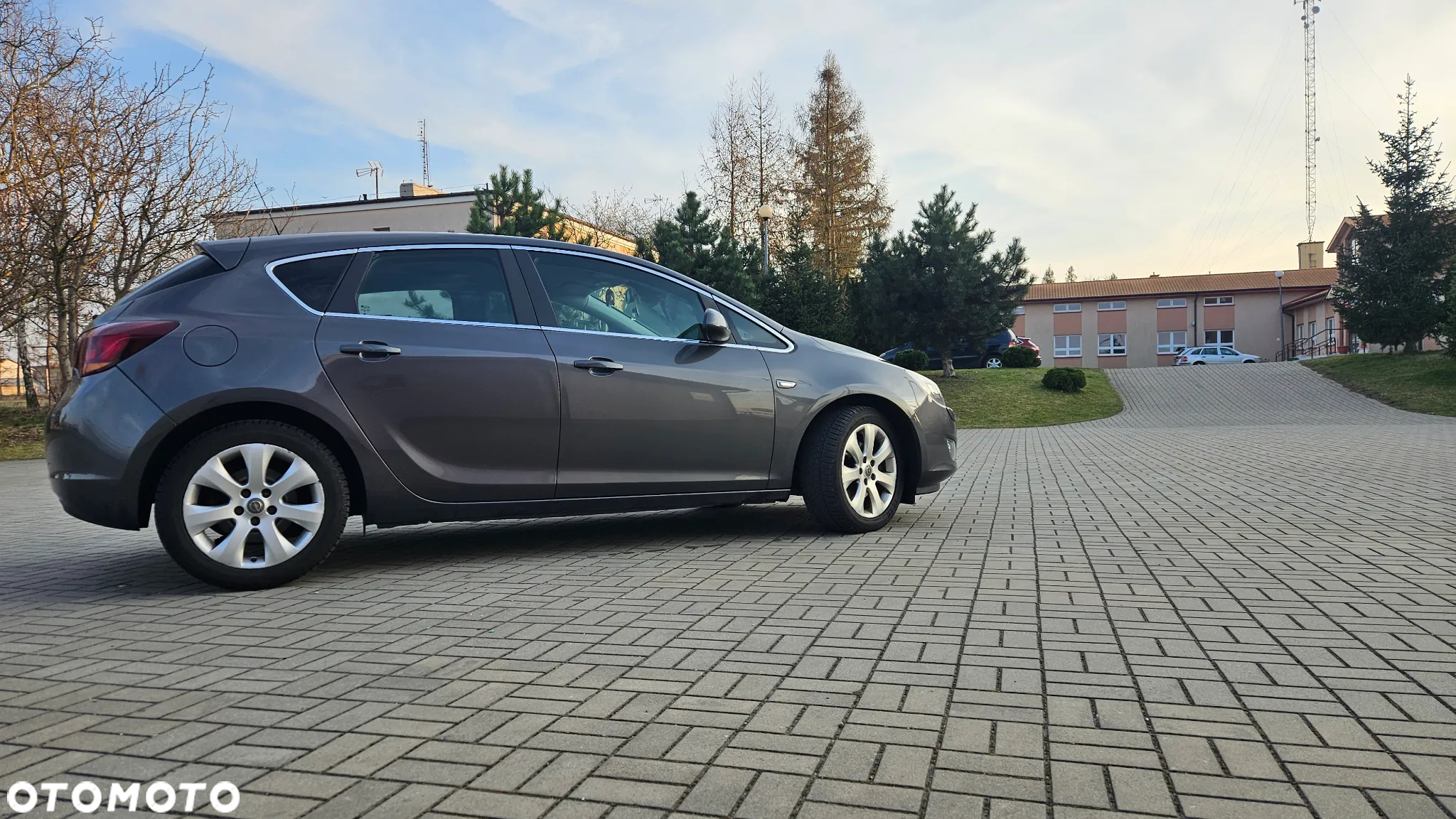 Opel Astra 1.7 CDTI Caravan DPF Cosmo - 4