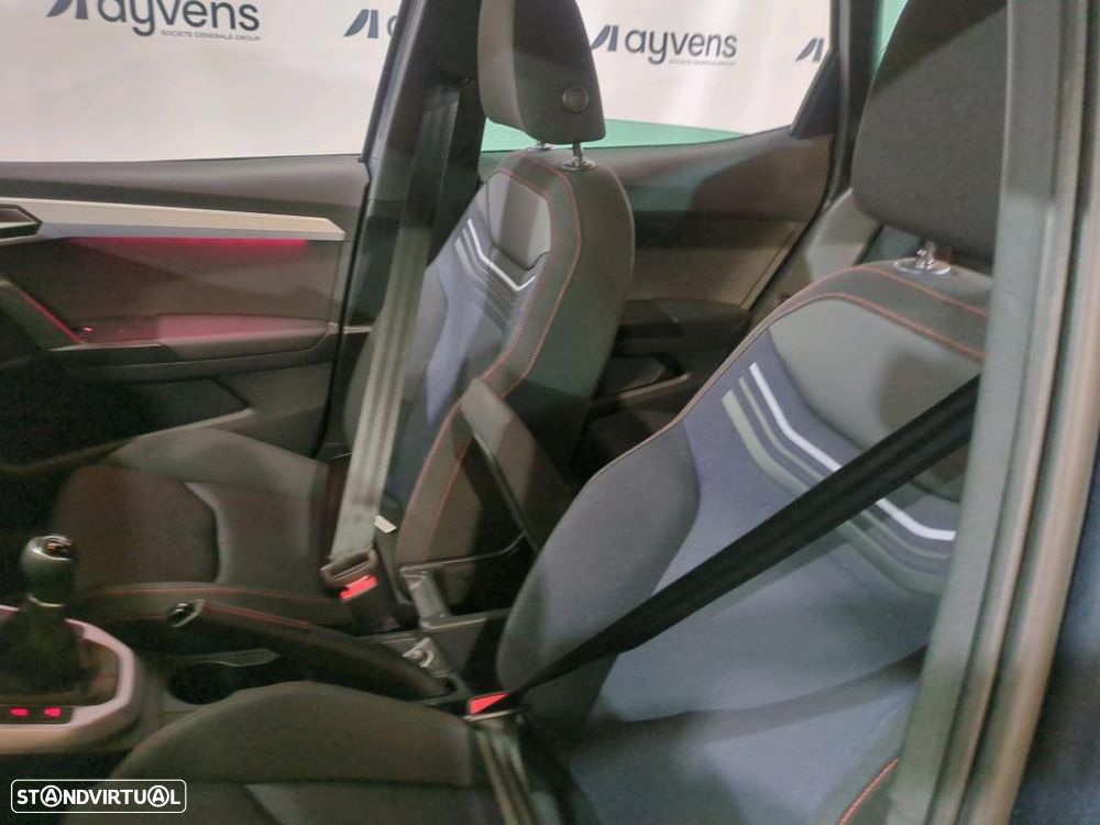 SEAT Arona 1.0 TSI FR - 5