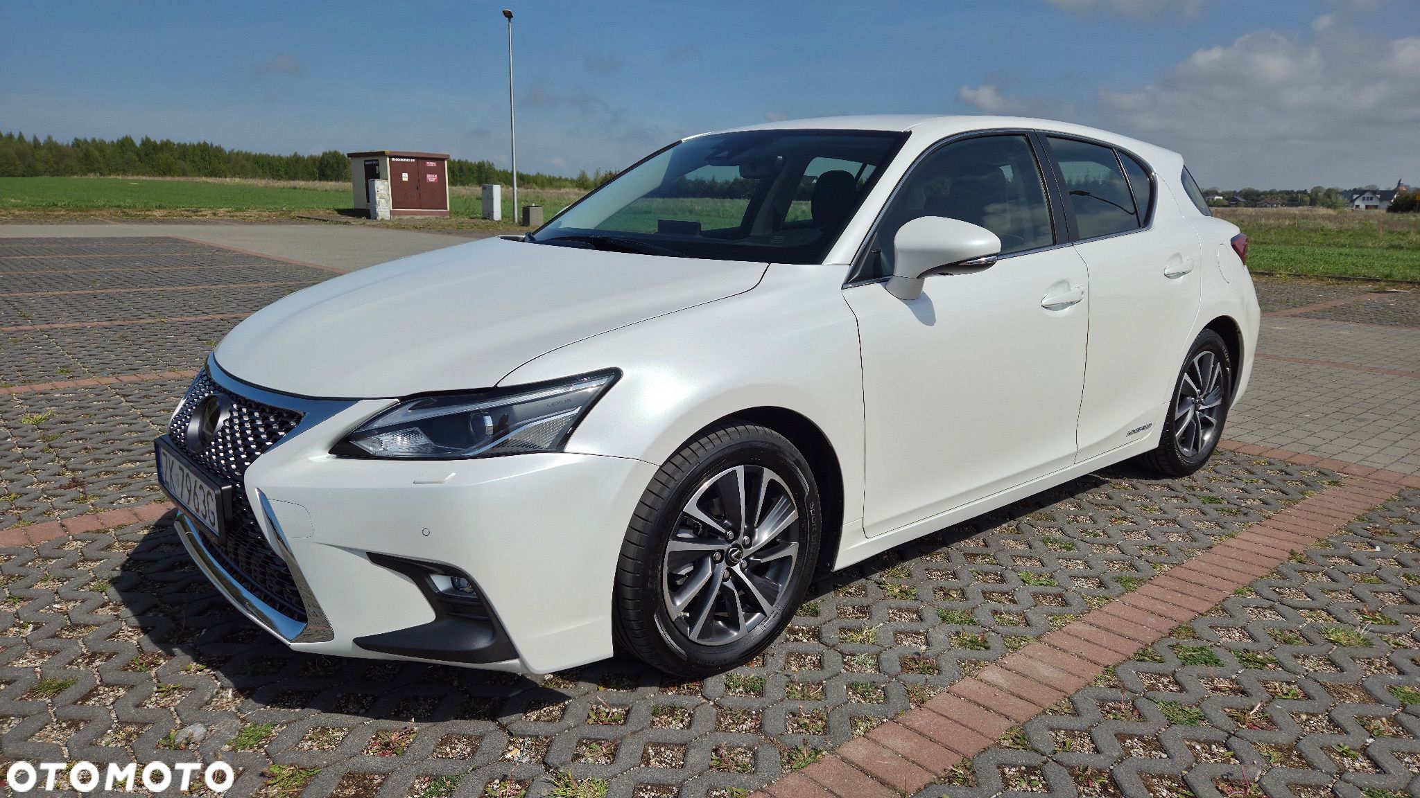 Lexus CT 200h Business Edition - 1