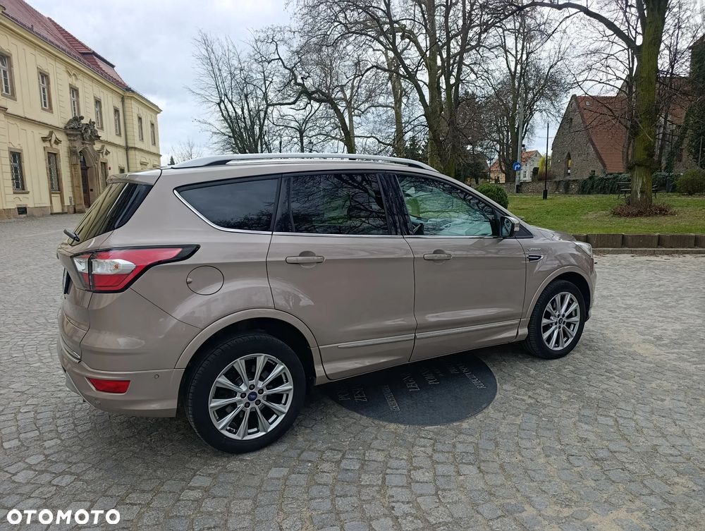 Ford Kuga 2.0 TDCi 4x4 Vignale - 13