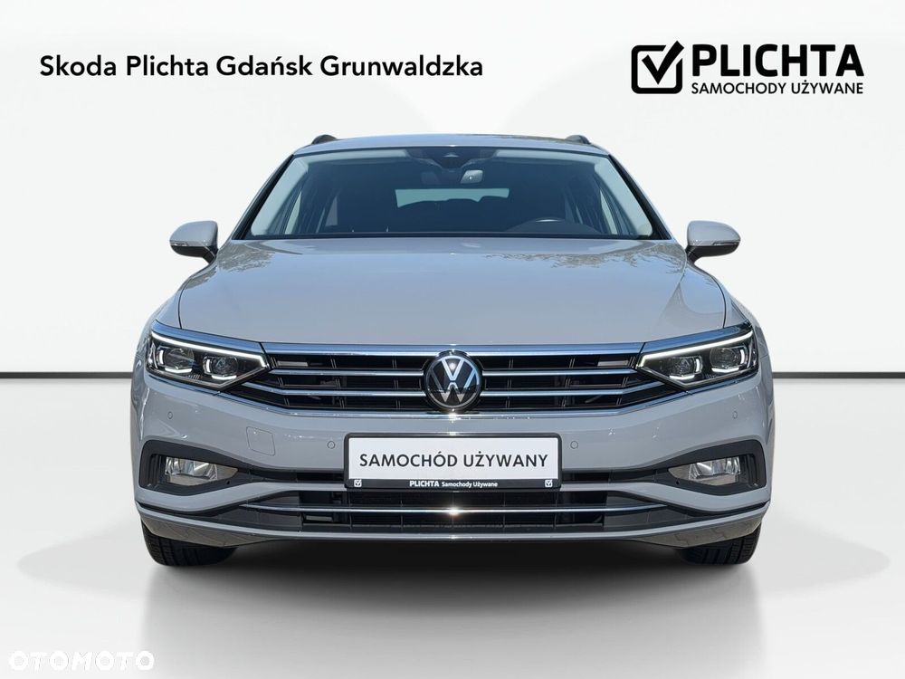 Volkswagen Passat - 3