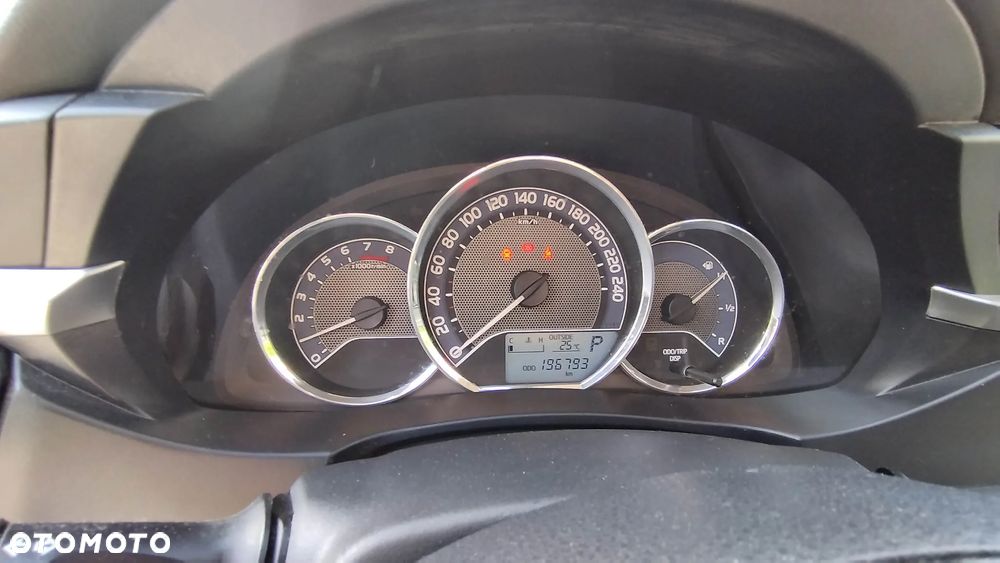 Toyota Corolla 1.6 Premium MS - 10