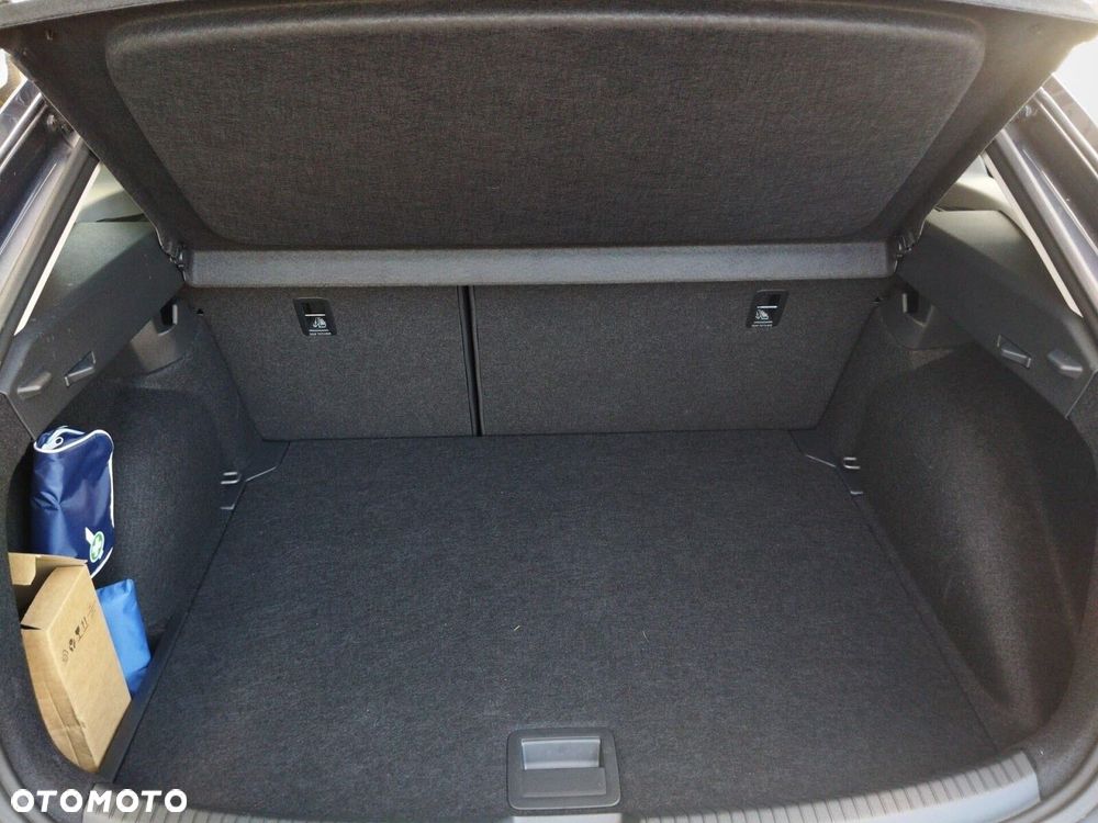Volkswagen Taigo - 39