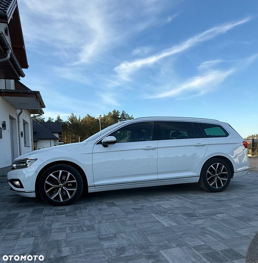 Volkswagen Passat 2.0 TDI SCR DSG Elegance - 8