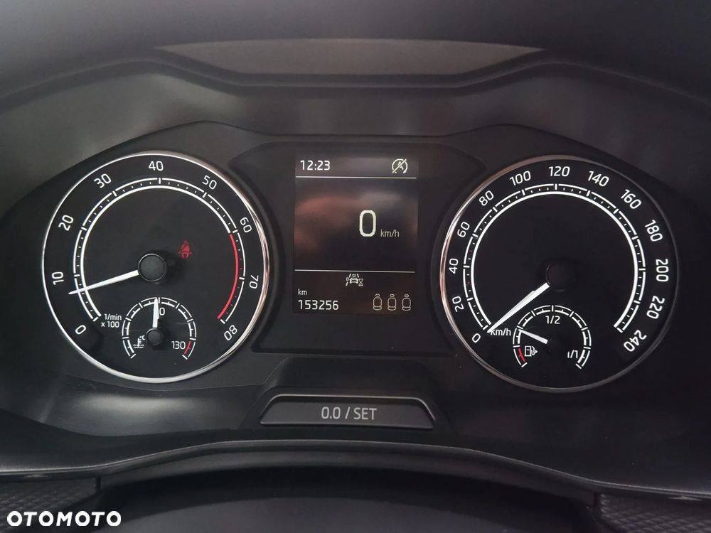 Skoda Scala 1.5 TSI Ambition - 27