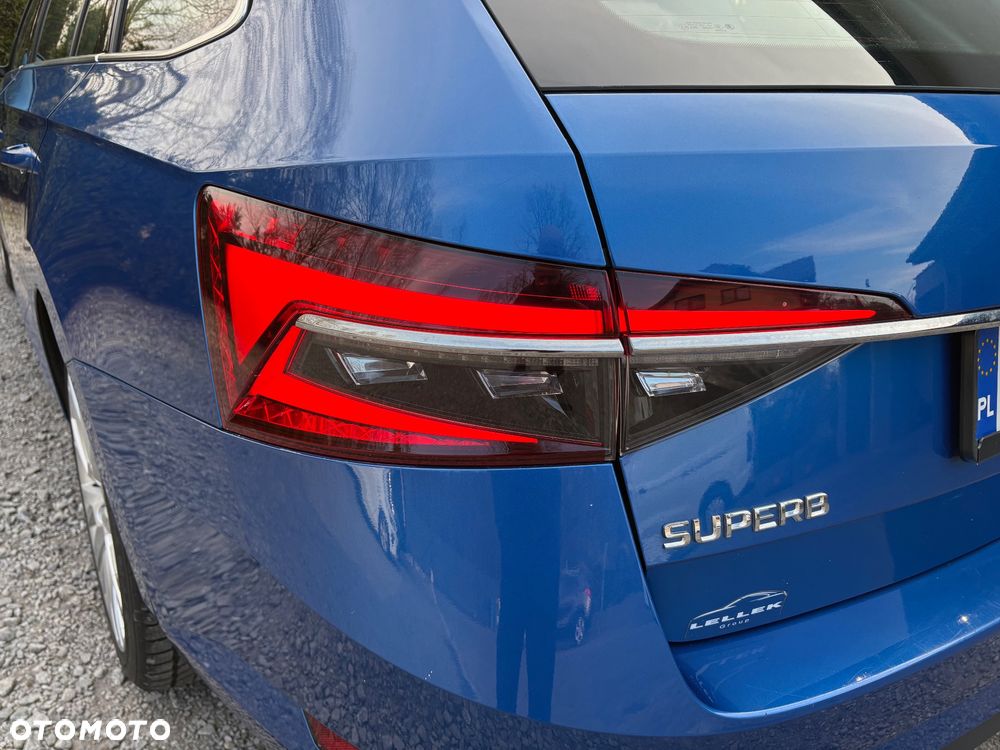 Skoda Superb 2.0 TDI SCR Ambition - 16