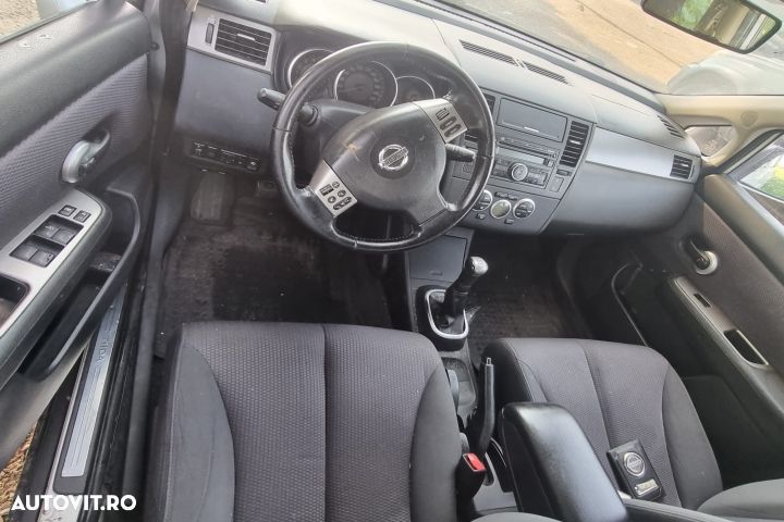 Geam fix dreapta fata Nissan Tiida C11 [2004 - 2008] - 7